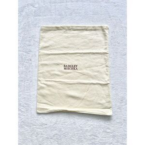 BADGLEY MISCHKA cream colored dust bag ￼